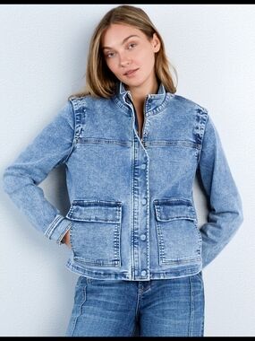 Wash Lab Washed Light Blue Denim Jacket with Snap Front Small